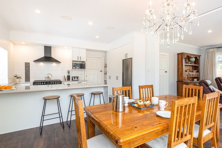 Photo of property in 47 Bryndwr Road, Fendalton, Christchurch, 8052