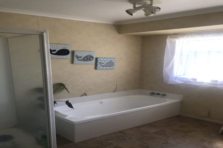 Photo of property in 26 Cairns Crescent, Rototuna, Hamilton, 3210