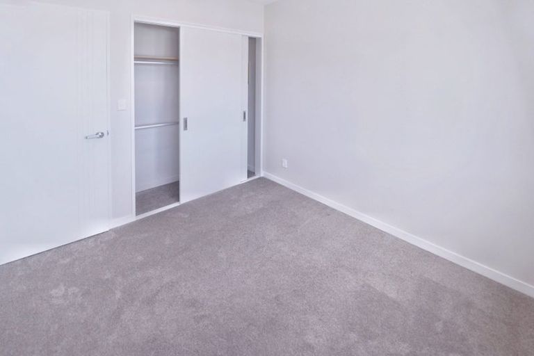 Photo of property in 26 Willowherb Lane, Hobsonville, Auckland, 0616