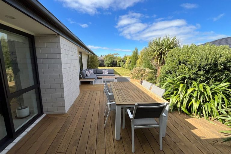 Photo of property in 39 Andesite Drive, Rolleston, 7614