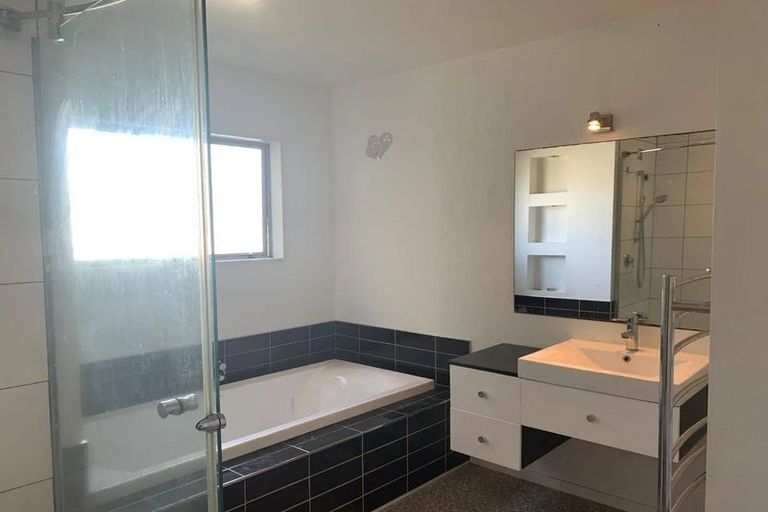 Photo of property in 9 Blagdon Road, Blagdon, New Plymouth, 4310