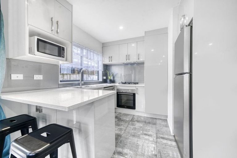 Photo of property in 28a Fernaig Street, Papakura, 2110