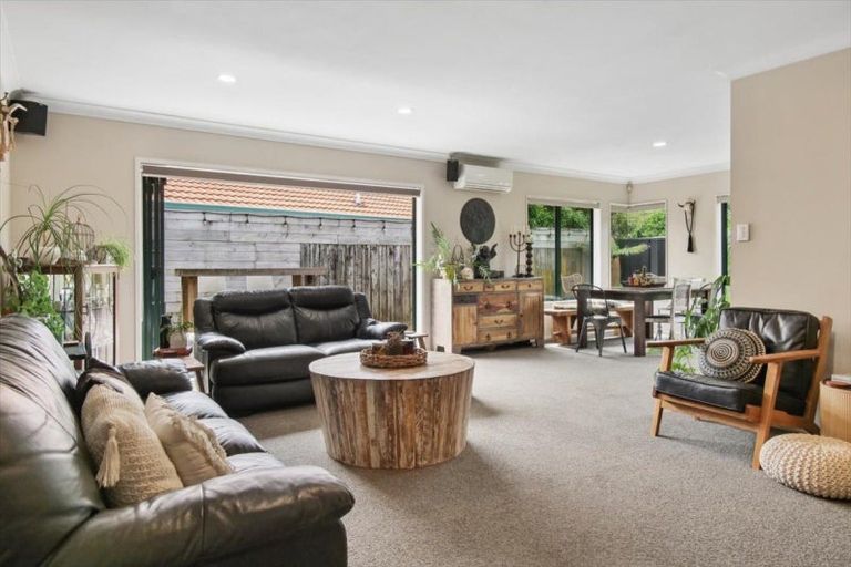 Photo of property in 34 Athena Grove, Papamoa Beach, Papamoa, 3118