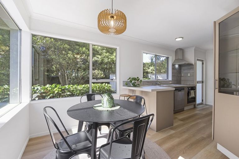 Photo of property in 11a Sequoia Place, Parklands, Christchurch, 8083