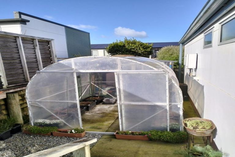 Photo of property in 9 Otonga Heights, Maungaraki, Lower Hutt, 5010