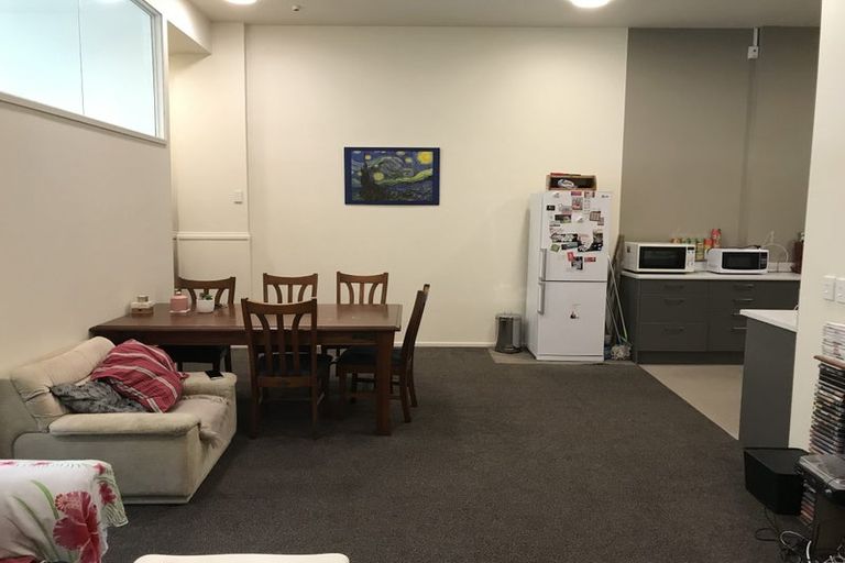 Photo of property in Luxford Villas, 116/72 Herald Street, Berhampore, Wellington, 6023