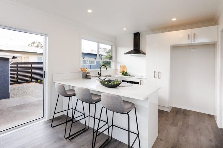 Photo of property in 6 Cremorne Avenue, Hokowhitu, Palmerston North, 4410