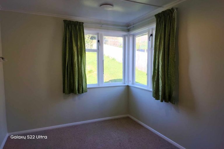 Photo of property in 40 Dimock Street, Titahi Bay, Porirua, 5022