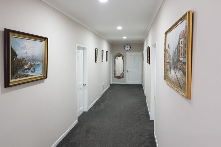 Photo of property in 71 Hokonui Drive, Gore, 9710