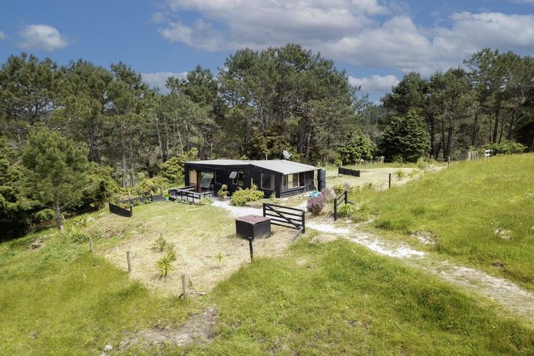 Photo of property in 70 Opanake Road, Parore, Dargaville, 0372