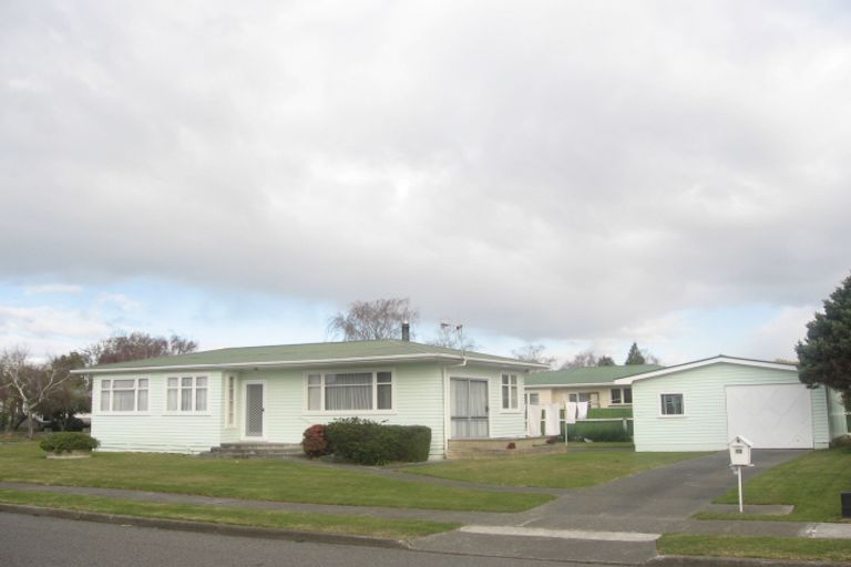 Photo of property in 13 Fleming Crescent, Maraenui, Napier, 4110
