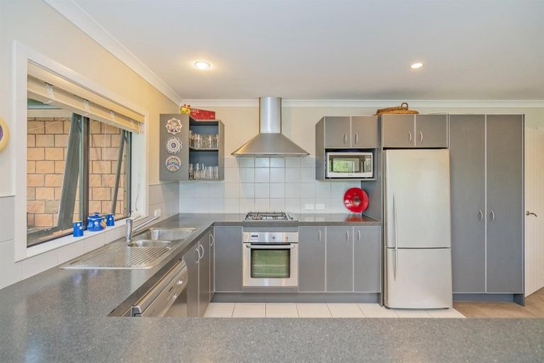 Photo of property in 7 Digby Place, Whitianga, 3510