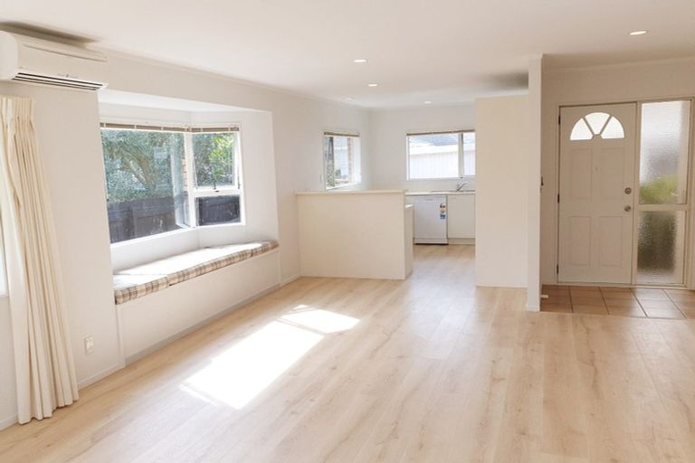 Photo of property in 3/89 Nile Road, Milford, Auckland, 0620