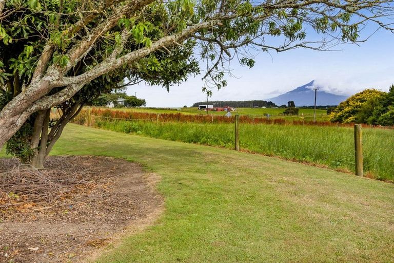 Photo of property in 36 Te Roti Road, Te Roti, Hawera, 4673