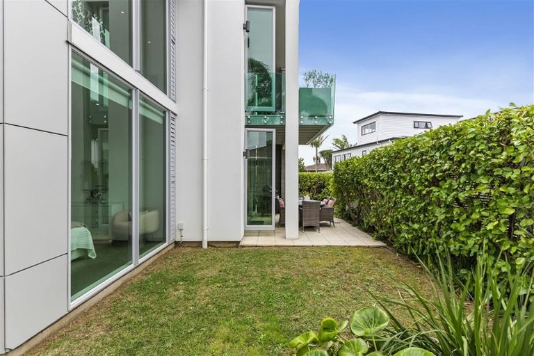 Photo of property in 151a Clovelly Road, Bucklands Beach, Auckland, 2012