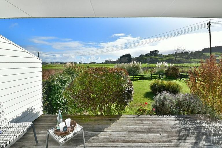Photo of property in 2/12 Miro Street, Helensville, 0800