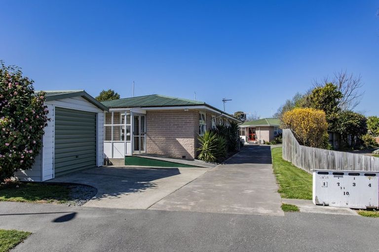 Photo of property in 10d Mcalpine Place, Rangiora, 7400