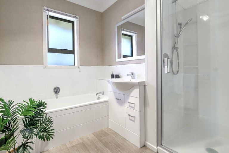 Photo of property in 10a Emmett Street, Greerton, Tauranga, 3112