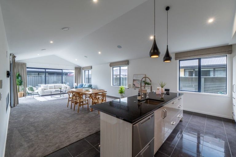 Photo of property in 101 Hoffman Court, Waikiwi, Invercargill, 9810