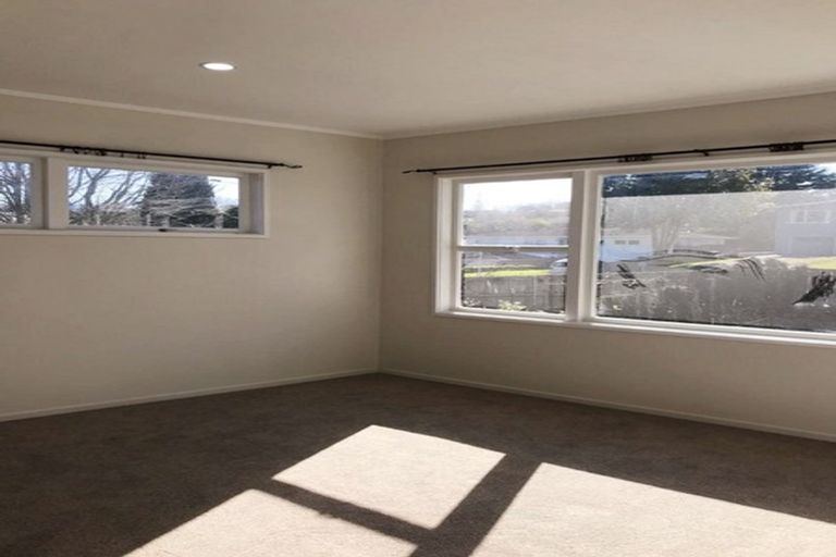 Photo of property in 7 Bentley Avenue, Glenfield, Auckland, 0629