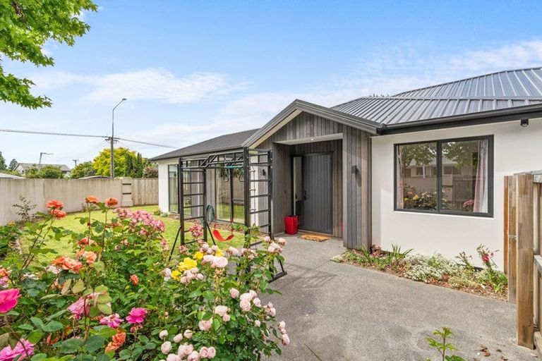 Photo of property in 52 Country Palms Drive, Halswell, Christchurch, 8025