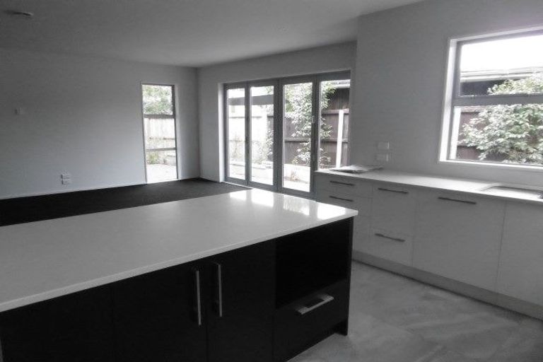 Photo of property in 53a Kotare Street, Fendalton, Christchurch, 8041