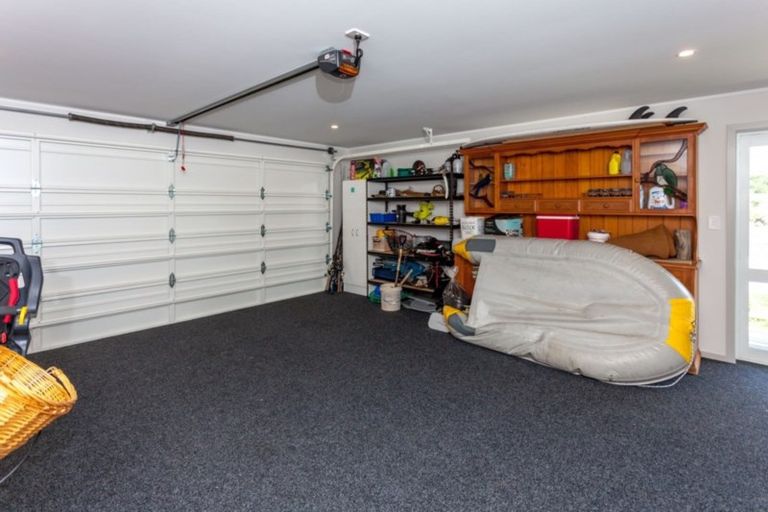 Photo of property in 37 Longreach Drive, Cooks Beach, Whitianga, 3591