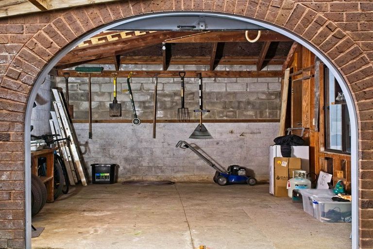 Photo of property in 10 Dillon Bell Road, Whataupoko, Gisborne, 4010