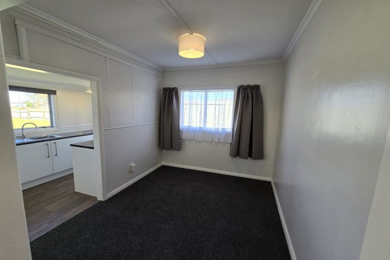 Photo of property in 16 Chaffey Street, Foxton Beach, Foxton, 4815