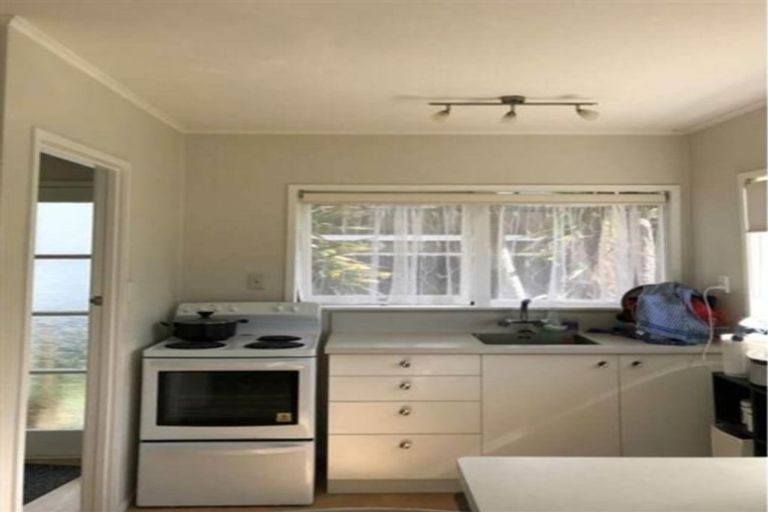 Photo of property in 1/78 Glamorgan Drive, Torbay, Auckland, 0630