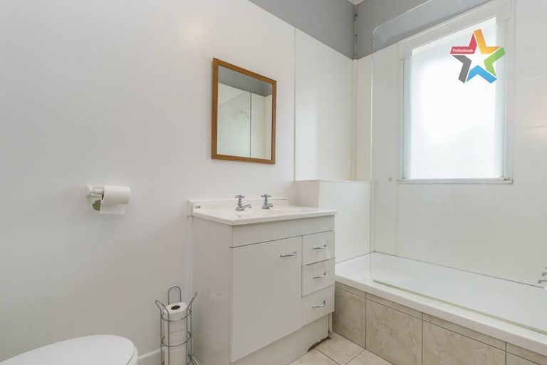 Photo of property in 394 Broadway, Miramar, Wellington, 6022