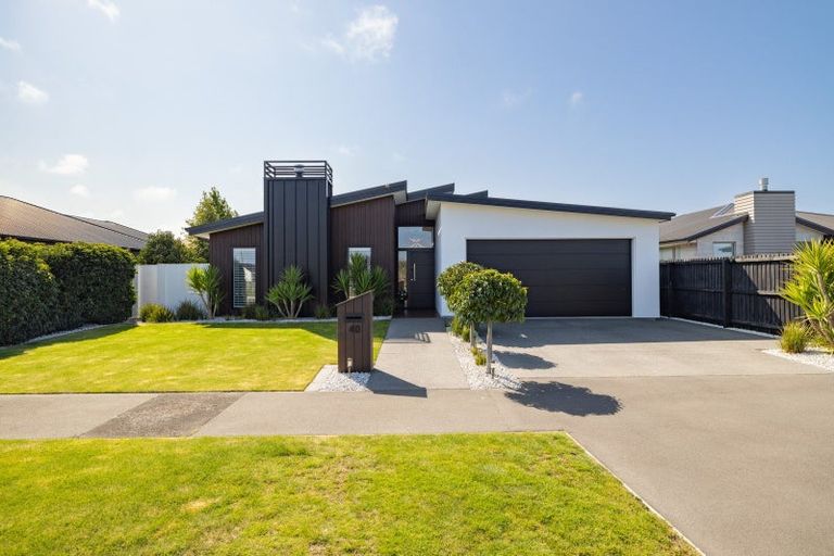Photo of property in 40 Cameo Grove, Marshland, Christchurch, 8083