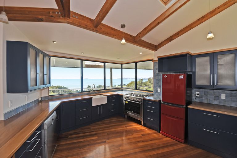 Photo of property in 21 Kauri Drive, Sandspit, Warkworth, 0982