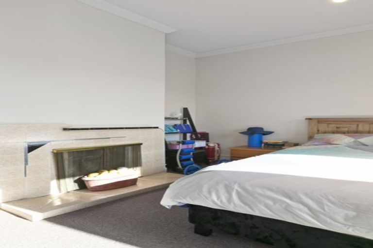 Photo of property in 58 Walter Street, The Glen, Dunedin, 9011