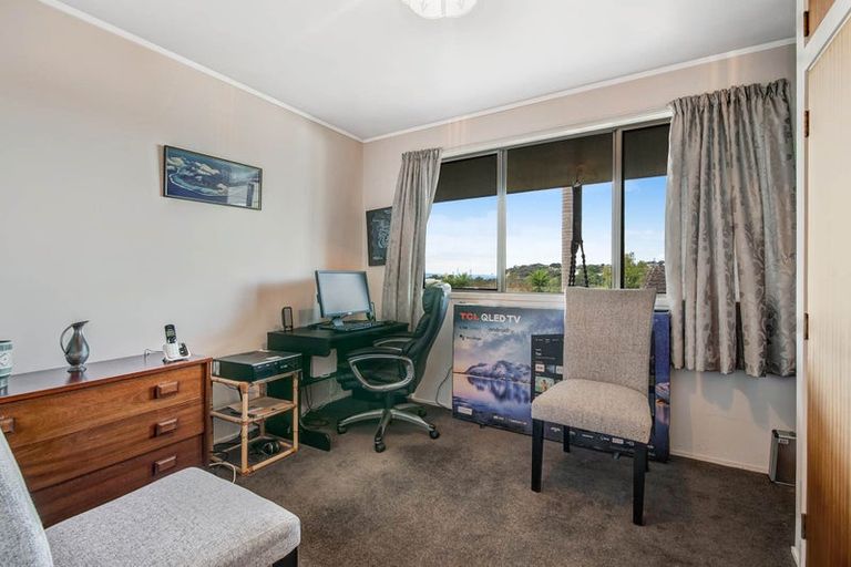 Photo of property in 18 Rimu Road, Stanmore Bay, Whangaparaoa, 0932