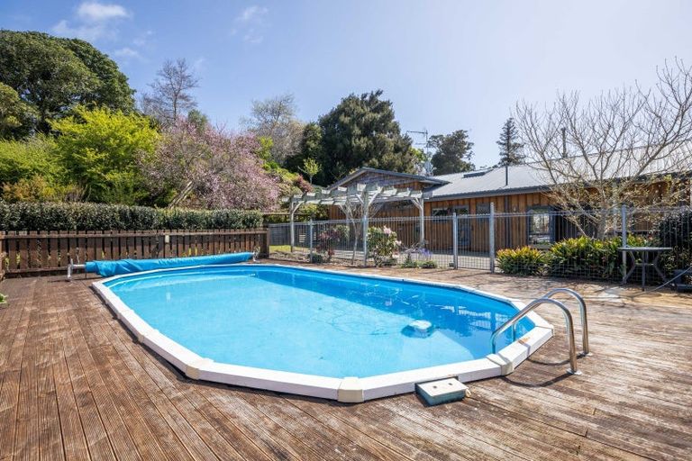 Photo of property in 1a Lismore Street, Strandon, New Plymouth, 4312