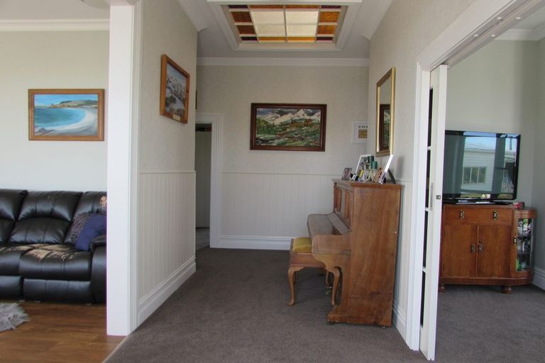 Photo of property in 63 Wharfe Street, South Hill, Oamaru, 9400