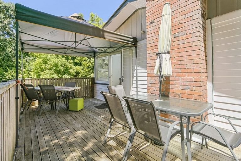 Photo of property in 8 Glenorchy Street, Glen Eden, Auckland, 0602