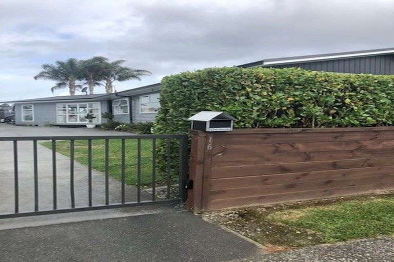 Photo of property in 16 Ashurst Avenue, Pukete, Hamilton, 3200