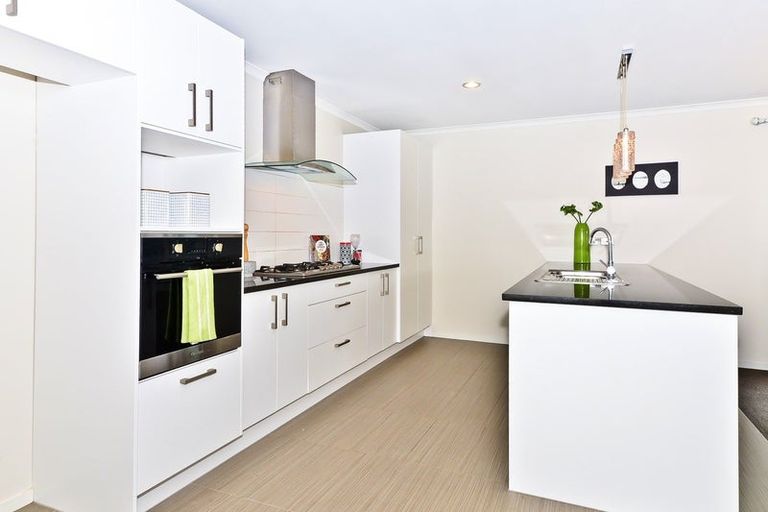 Photo of property in 19 Trauzer Place, Flagstaff, Hamilton, 3210