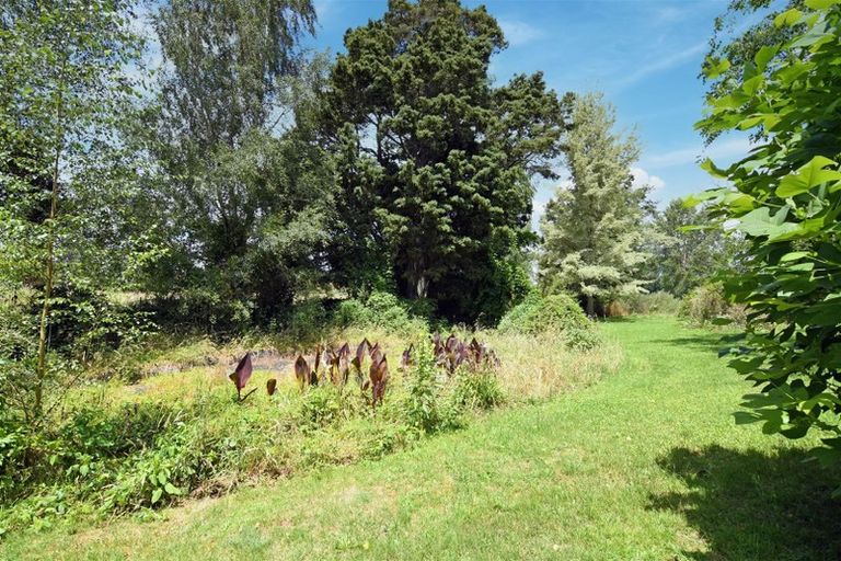 Photo of property in 55 Neudorf Road, Upper Moutere, 7175