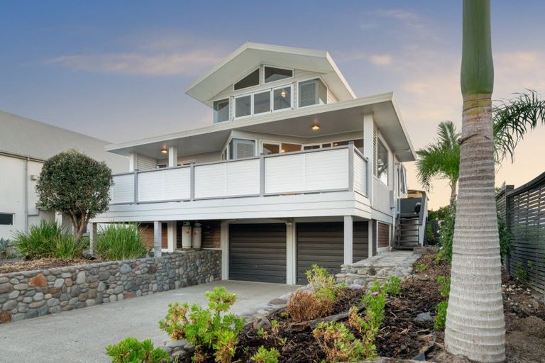 Photo of property in 960a Papamoa Beach Road, Papamoa Beach, Papamoa, 3118