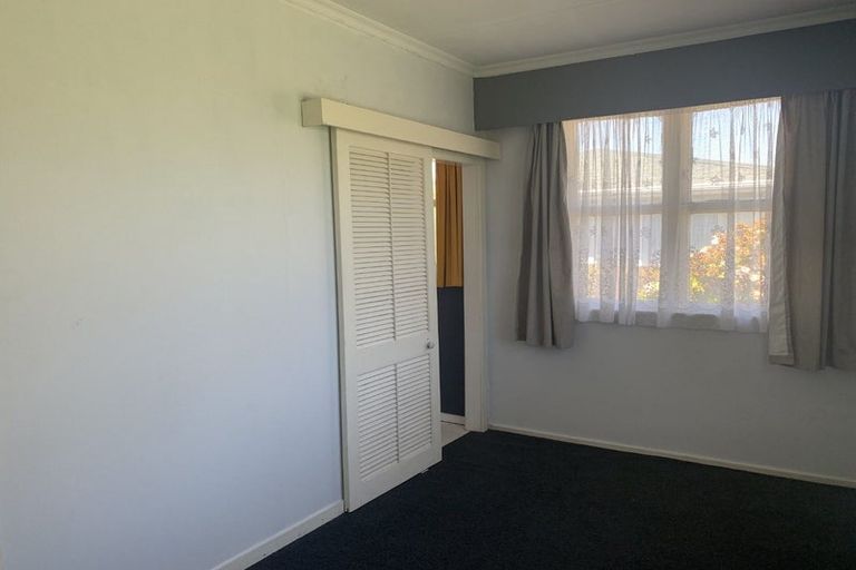 Photo of property in 14 Ruapehu Street, Castlecliff, Whanganui, 4501