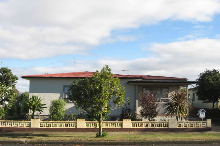 Photo of property in 23 Barker Road, Marewa, Napier, 4110
