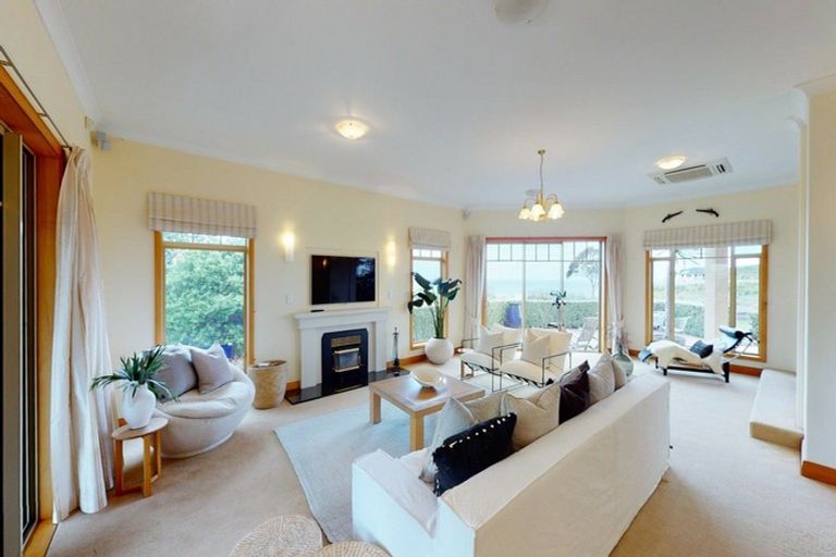 Photo of property in 30 Kaiangaroa Place, Bay View, Napier, 4104