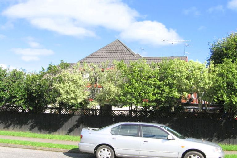 Photo of property in 4/17 Morrow Avenue, Bucklands Beach, Auckland, 2012