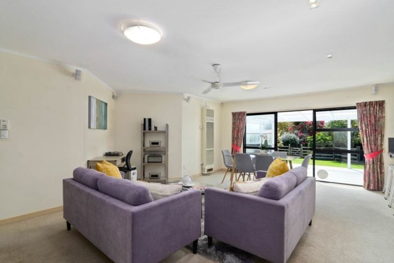 Photo of property in 11 Lynwood Place, Owhata, Rotorua, 3010