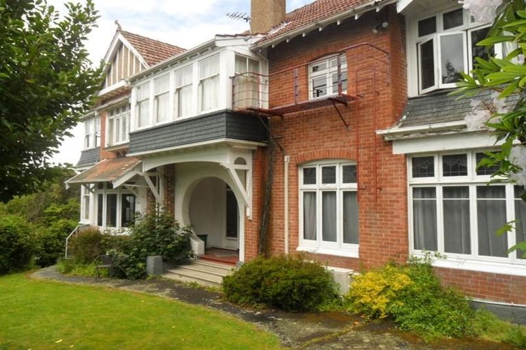 Photo of property in 1/63 Queen Street, North Dunedin, Dunedin, 9016