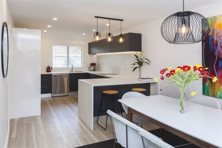 Photo of property in 1/46 Heberden Avenue, Sumner, Christchurch, 8081