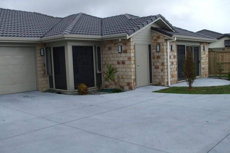 Photo of property in 15 Sophies Way, Papamoa Beach, Papamoa, 3118